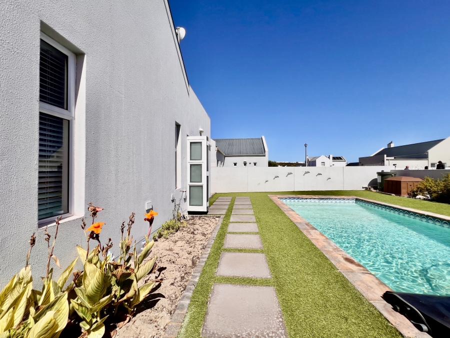 3 Bedroom Property for Sale in Laguna Sands Western Cape